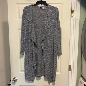 H&M Gray Open Front Cardigan Size Medium